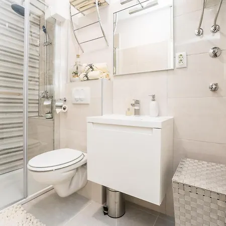 公寓 Evita 扎达尔