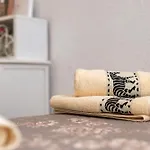 Evita 扎达尔