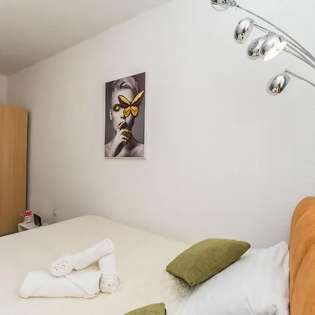 Apartment Evita *