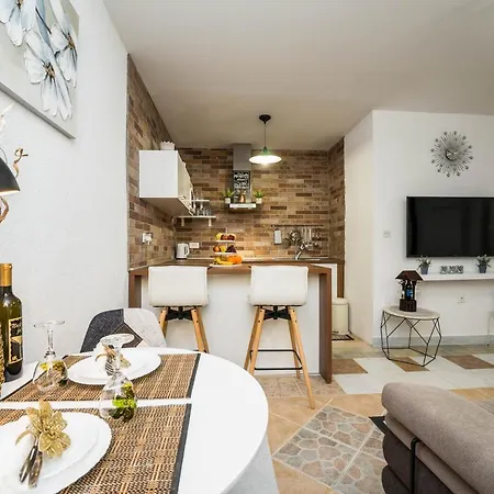 Apartment Evita
