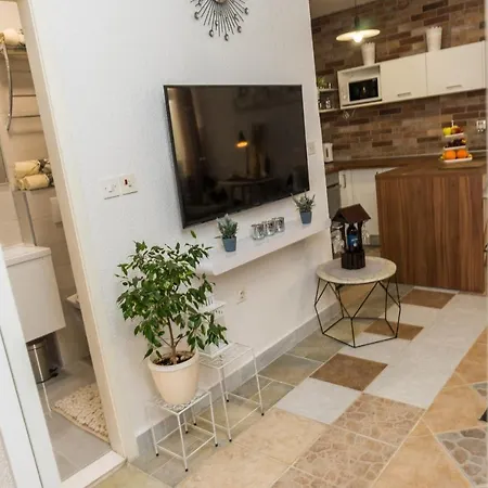 Evita Apartment