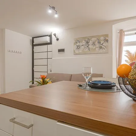 Evita Apartman Zára