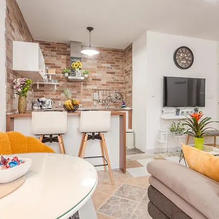 Evita Apartman *